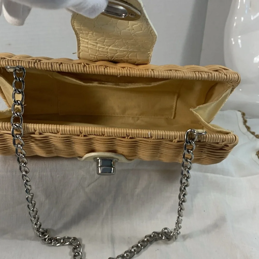 Women’s Beige and Cream Wicker and Reptile Print Patent Leather Chain Strap Bag